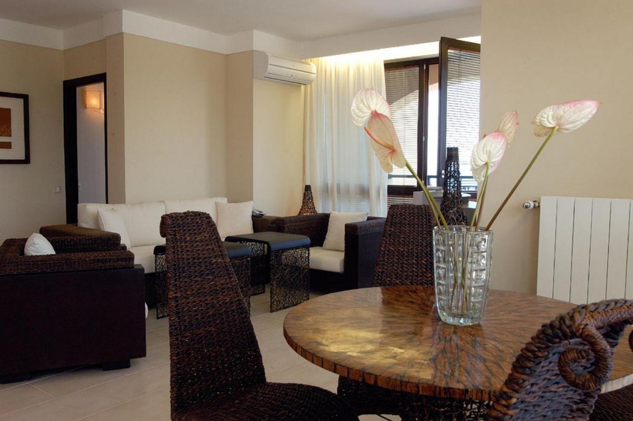 Apartments Oasis Vip Club Slântsjev Brjag Eksteriør bilde